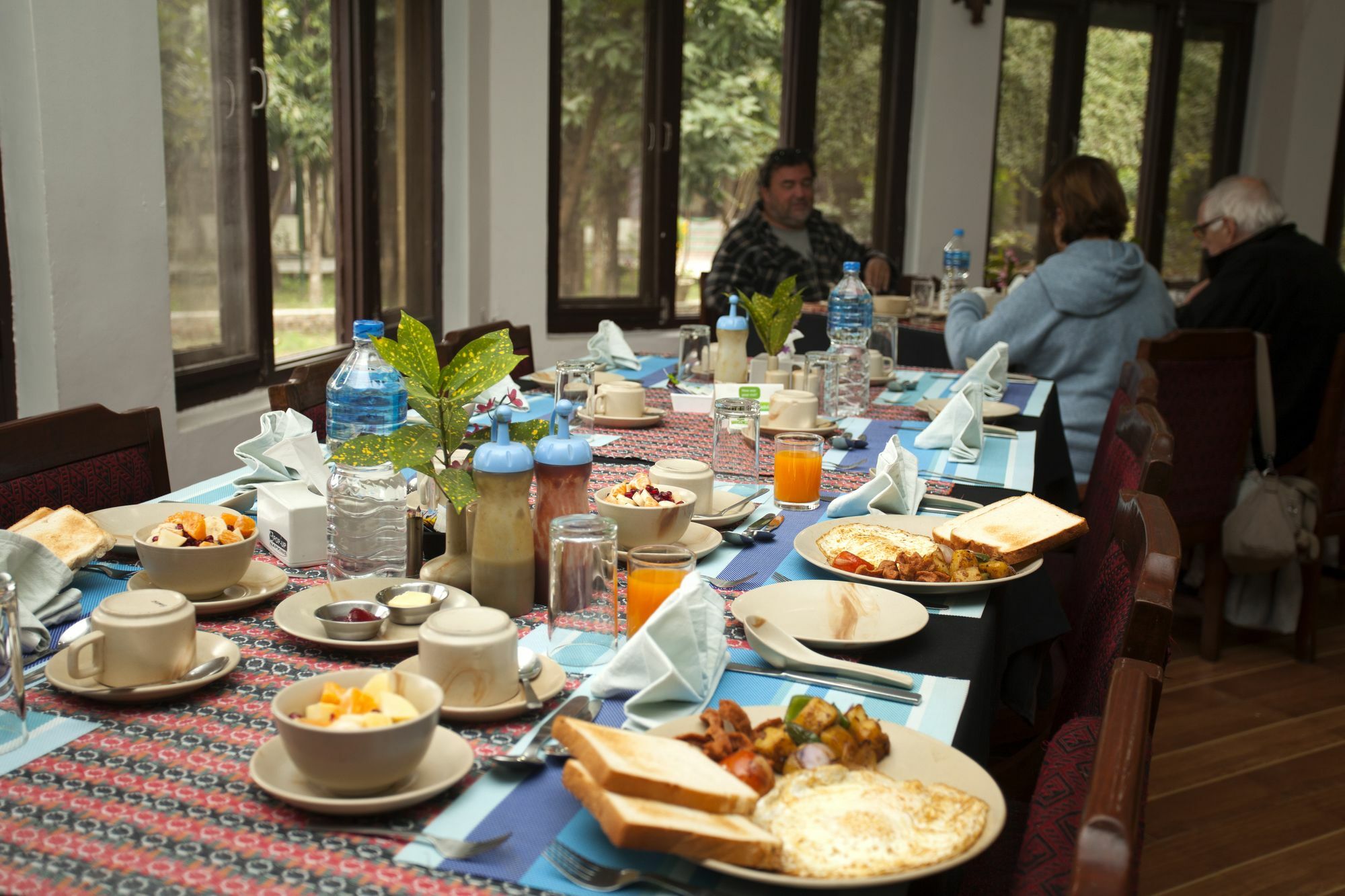 Jungle Safari Resort Sauraha Exterior photo
